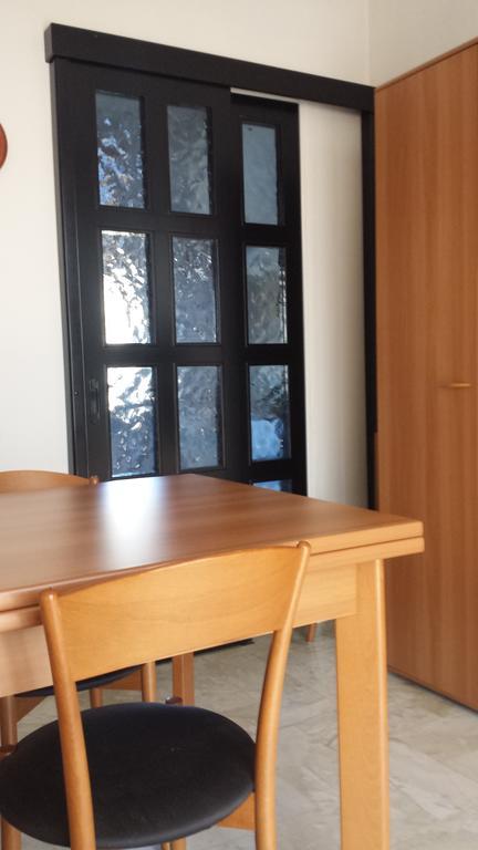 Valter Apartment Пьетра-Лигуре Экстерьер фото